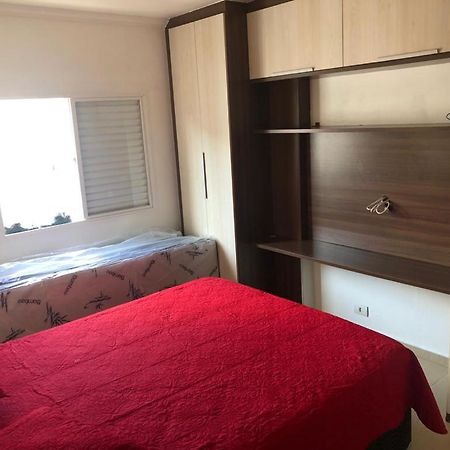 Apartamento Proximo A Praia Da Enseada กัวรูจา ภายนอก รูปภาพ