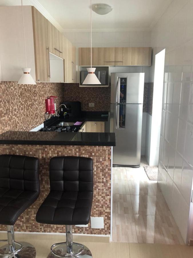Apartamento Proximo A Praia Da Enseada กัวรูจา ภายนอก รูปภาพ